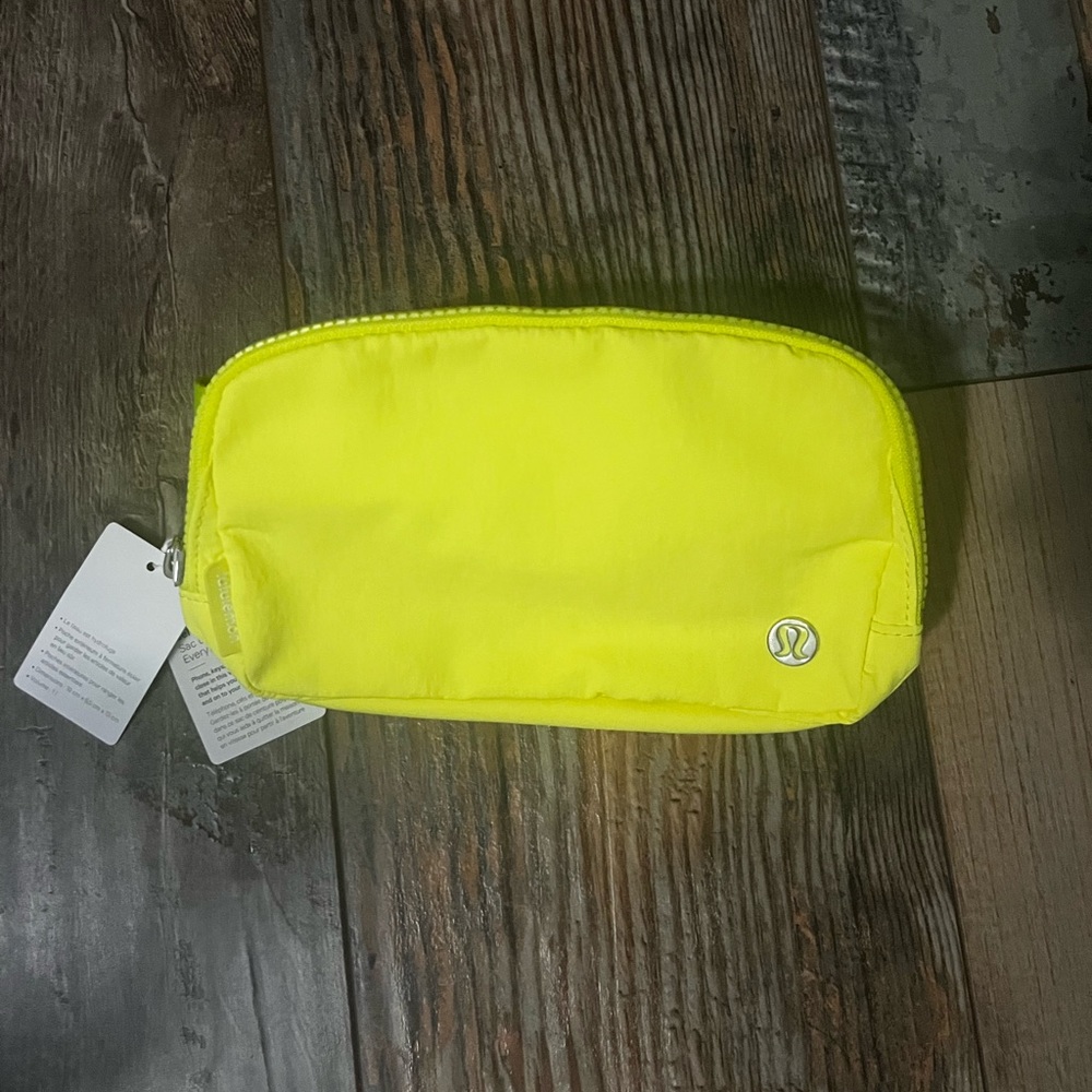 Lululemon belt bag